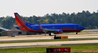 N628SW @ KATL - Landing Atlanta - by Ronald Barker