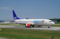 LN-RPM @ LOWS - taxiing to RWY 33 for T/O - by redcap1962