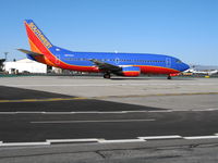 N675AA @ KBUR - Southwest 1985 Boeing 737-34A in new colors @ Bob Hope International Airport, Burbank, CA - by Steve Nation