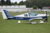 72RJ @ LFOQ - ULM salon Blois. - by Raymond De Clercq