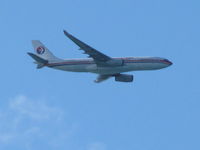 B-5937 @ NZAA - Long zoom shot - Flying over back garden just now on way into AKL - by magnaman