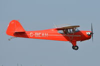 G-BEAH @ X3CX - Landing at Northrepps. - by Graham Reeve