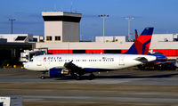 N333NB @ KATL - Taxi Atlanta - by Ronald Barker