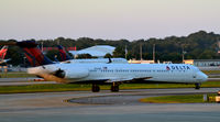 N934DL @ KATL - Taxi Atlanta - by Ronald Barker