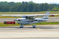 N5175Y @ KPDK - Cessna 172S Skyhawk SP [172S-9050] Atlanta-Dekalb Peachtree~N 22/04/2010 - by Ray Barber