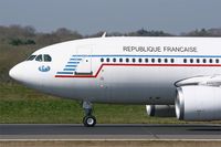 F-RADC @ LFRB - French Air Force Airbus A310-304, Taxiing to holding point rwy 07R, Brest-Bretagne Airport (LFRB-BES) - by Yves-Q