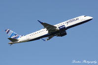 N346JB @ KSRQ - JetBlue Flight 164 (N346JB) Blueberry departs Sarasota-Bradenton International Airport enroute to John F Kennedy International Airport - by Donten Photography
