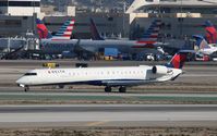 N899SK @ KLAX - CL600-2D24