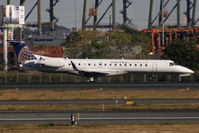 N11187 @ KEWR - Taxiing - by micka2b