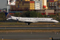 N27152 @ KEWR - Taxiing - by micka2b