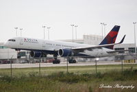 N541US @ KRSW - Delta Flight 801 (N541US) departs Southwest Florida International Airport enroute to Hartsfield-Jackson Atlanta International Airport - by Donten Photography