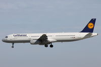 D-AIRX @ LMML - A321 D-AIRX Lufthansa - by Raymond Zammit