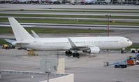 N661CS @ MIA - Vision Airlines - by Florida Metal