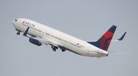 N804DN @ DTW - Delta - by Florida Metal