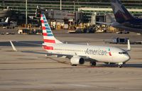 N833NN @ MIA - American - by Florida Metal