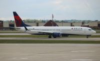 N841DN @ DTW - Delta - by Florida Metal