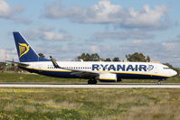 EI-DAO @ LMML - B737-800 EI-DAO Ryanair - by Raymond Zammit