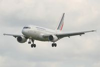 F-GUGH @ LFRB - Airbus A318-111, Short approach rwy 25L, Brest-Bretagne airport (LFRB-BES) - by Yves-Q