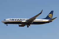 EI-EBA @ LMML - B737-800 EI-EBA Ryanair - by Raymond Zammit