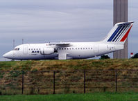EI-CWC @ LFPG - Taxiing on parallels runways... - by Shunn311