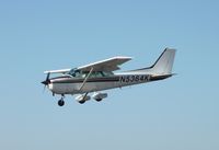 N5364K @ KSNA - Cessna 172P - by Mark Pasqualino