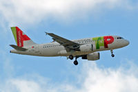 CS-TTQ @ EGLL - Airbus A319-113 [0629] (TAP Portugal) Home~G 28/05/2015. On approach 27L. - by Ray Barber