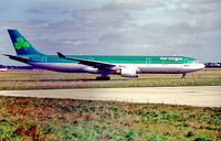 EI-CRK @ EINN - Shannon 23.3.99 - by leo larsen