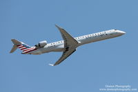 N572NN @ KSRQ - American Flight 5139 operated by PSA (N572NN) departs Sarasota-Bradenton International Airport enroute to Charlotte-Douglas International Airport