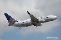 N27734 @ KSRQ - United Flight 1641 (N27734) departs Sarasota-Bradenton International Airport enroute to Chicago-O'Hare International Airport
