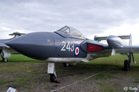 XJ560 @ X4WT - On display at the Newark Air Museum, Winthorpe, Nottinghamshire. X4WT - by Clive Pattle