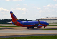 N7728D @ KATL - Taxi Atlanta - by Ronald Barker