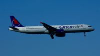 TC-OBZ @ EDDL - Onur Air, is here landing at Düsseldorf Int'l(EDDL) - by A. Gendorf