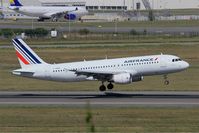F-HBNG @ LFBO - Airbus A320-214, Landing rwy 14R, Toulouse-Blagnac airport (LFBO-TLS) - by Yves-Q