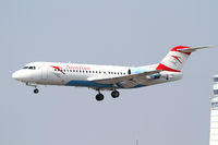 OE-LFH @ LOWW - Austrian Airlines Fokker 70 - by Andreas Ranner