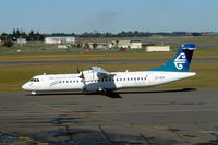 ZK-MCP @ NZCH - Aerospatiale ATR-72-212A [630] (Air New Zealand Link) Christchurch-International~ZK 25/09/2004 - by Ray Barber