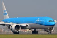PH-BVO @ EHAM - KLM B773 landing. - by FerryPNL
