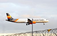 OY-VKC @ EKCH - OY-VKC in the latest Thomas Cook c/s. Landing rw 22L after a flight from LPA - by Erik Oxtorp