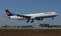 D-AIKP @ MIA - Lufthansa
