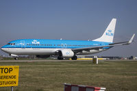 PH-BXY @ EHAM - Amsterdam - by Roberto Cassar