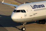D-AIDB @ VIE - Lufthansa - by Chris Jilli