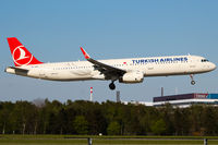 TC-JSL @ EDDH - Turkish Airlines (THY/TK) - by CityAirportFan