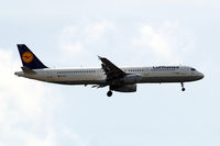 D-AISH @ EGLL - Airbus A321-231 [3265] (Lufthansa) Home~G 30/05/2015. On approach 25L. - by Ray Barber