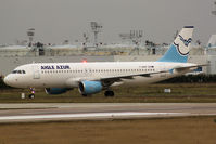 F-HBAP @ LFPO - Taxiing - by micka2b