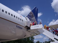 N780UA @ IAD - United 777-222 TAIL - by Christian Maurer