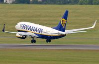 EI-SEV @ EGBB - Ryanair B737 rotating. - by FerryPNL