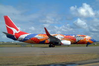 VH-VXB @ YSSY - Boeing 737-838 [30101] (QANTAS) Sydney-Kingsford Smith Int'l~VH 20/09/2004 - by Ray Barber