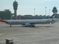 B-LBC @ VHHH - taxying out - by magnaman