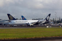ZK-NZH @ NZAA - At Auckland - by Micha Lueck