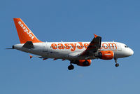 G-EZAH @ EGKK - Airbus A319-111 [2729] (EasyJet) Gatwick ~G 17/07/2010 - by Ray Barber