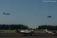 N4430Y @ KAWO - Take-off northbound with glider in tow. - by Remi Farvacque
